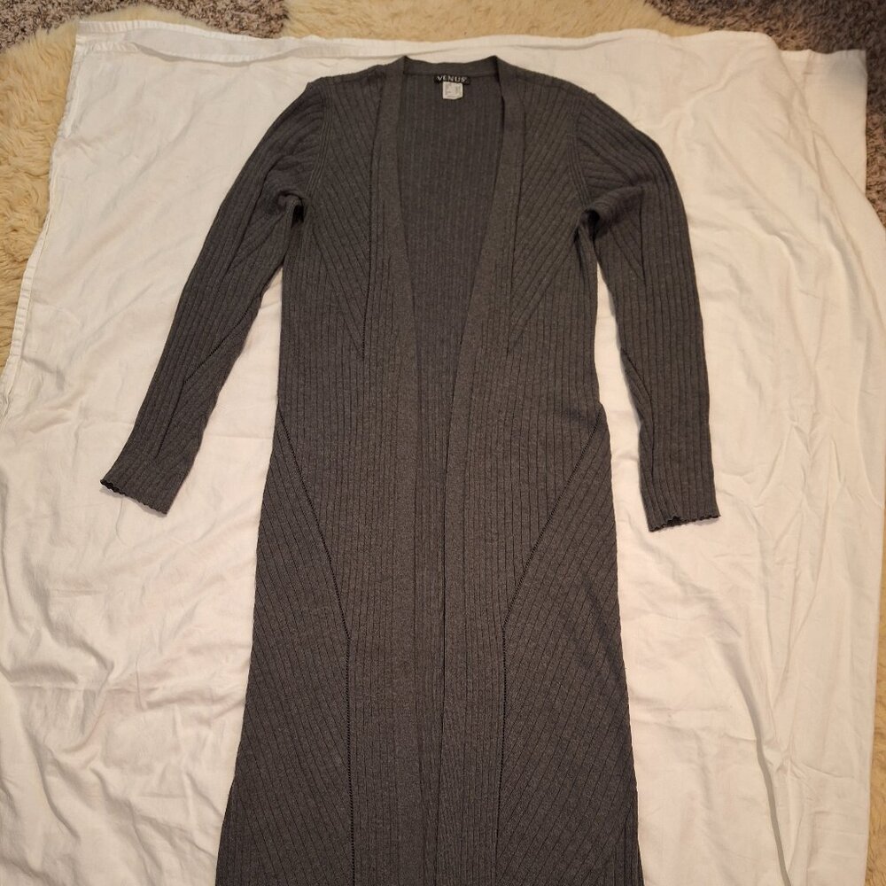 VENUS size Small, ankle-length gray sweater